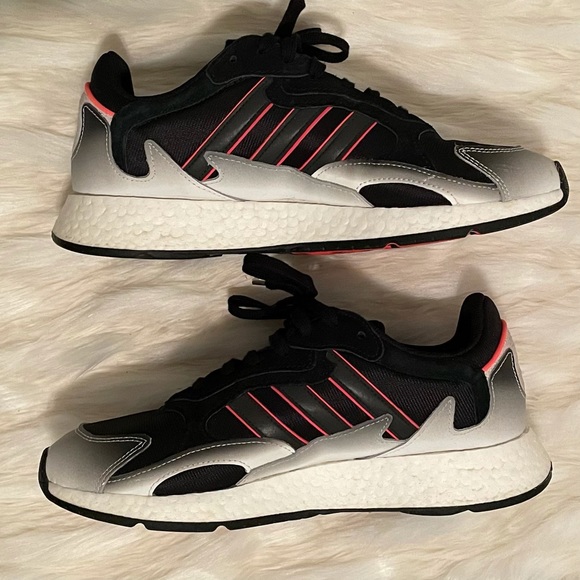 Adidas Reflective UltraBoost Tresc Run👟 ZX 750 HD - Picture 4 of 12